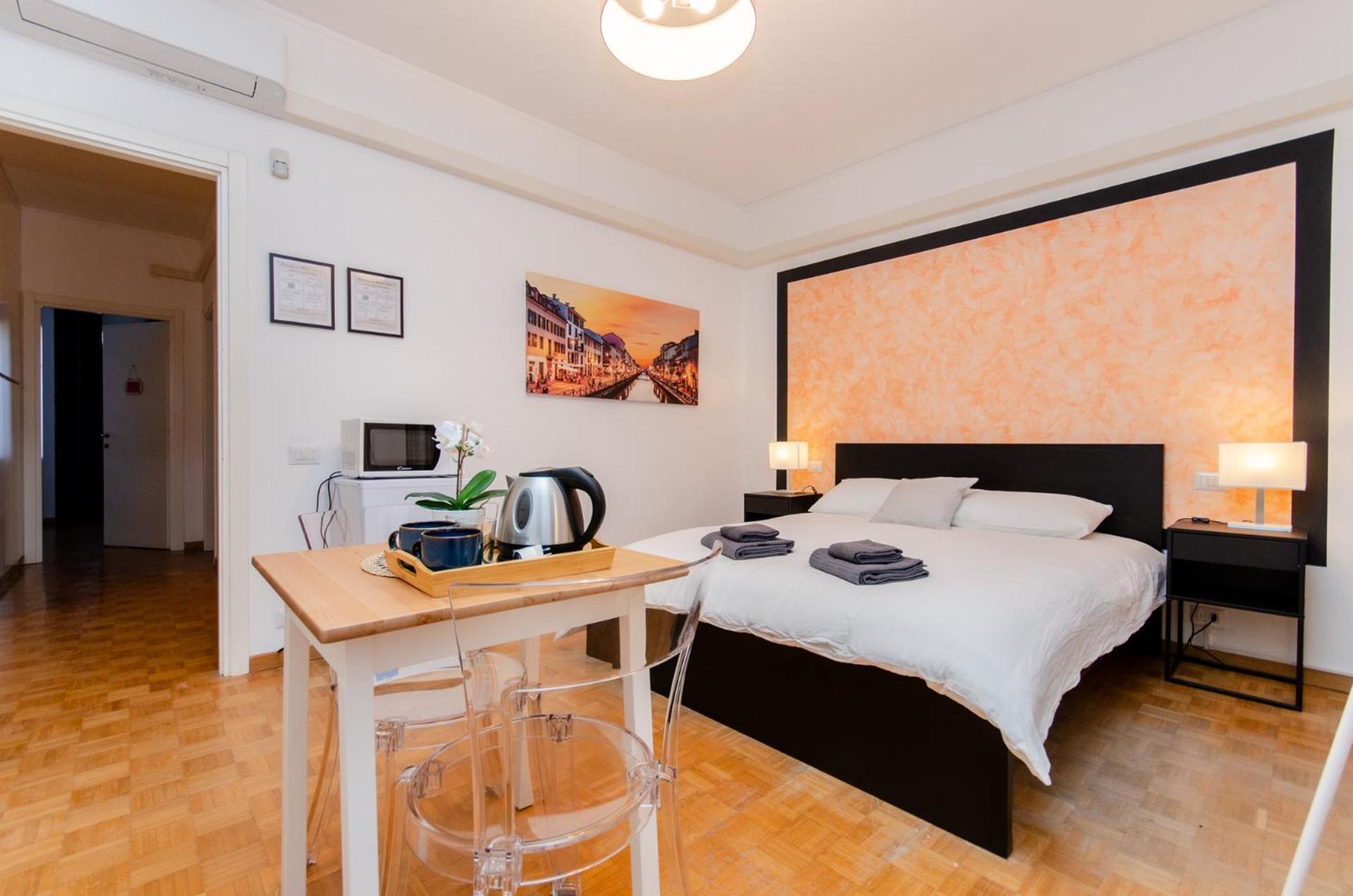 Orange * Milan